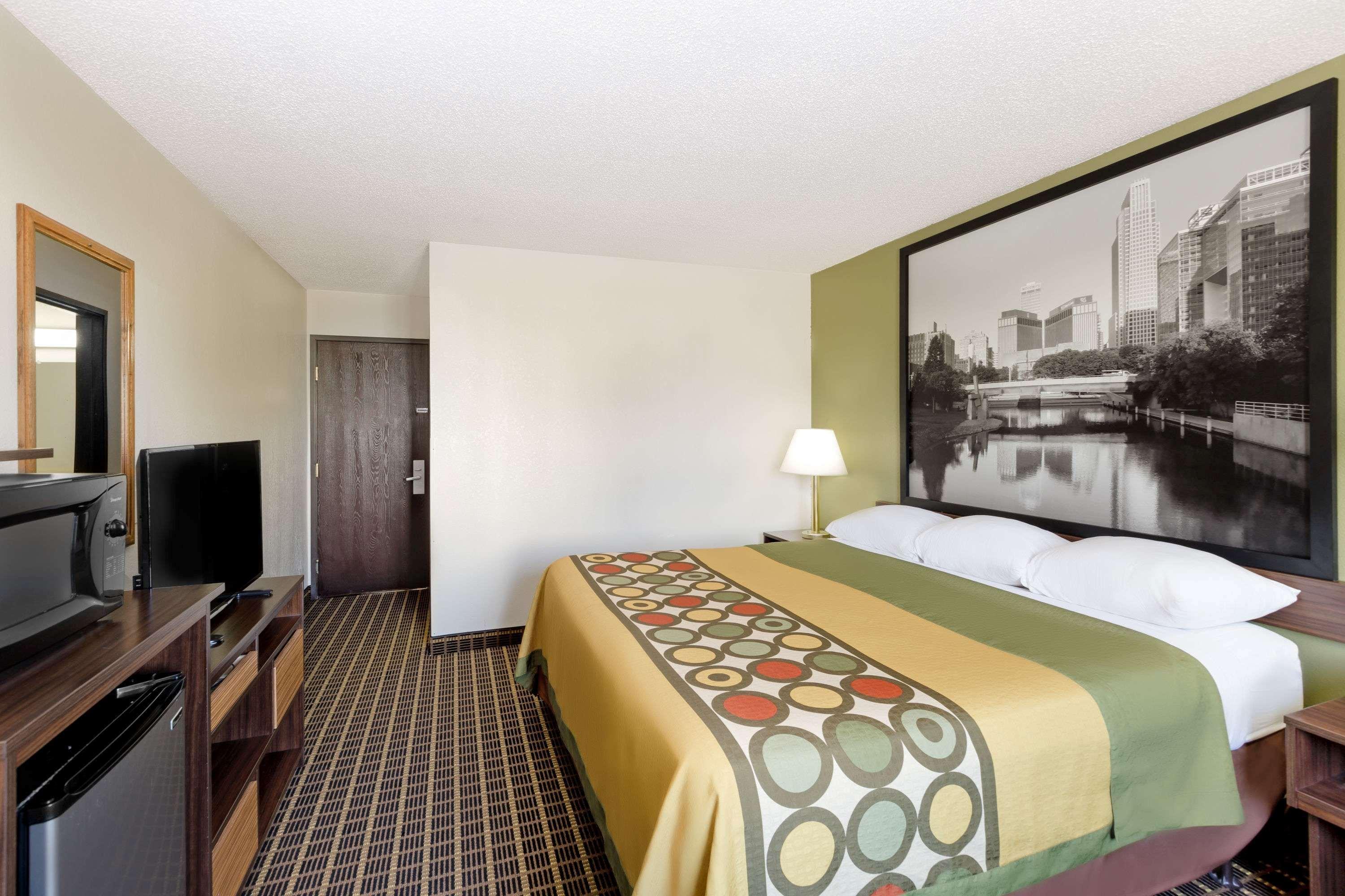 Motel Super 8 By Wyndham Norfolk Exterior foto