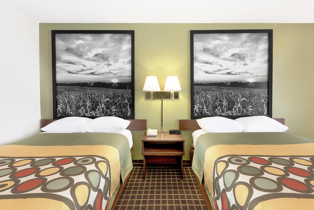 Motel Super 8 By Wyndham Norfolk Exterior foto